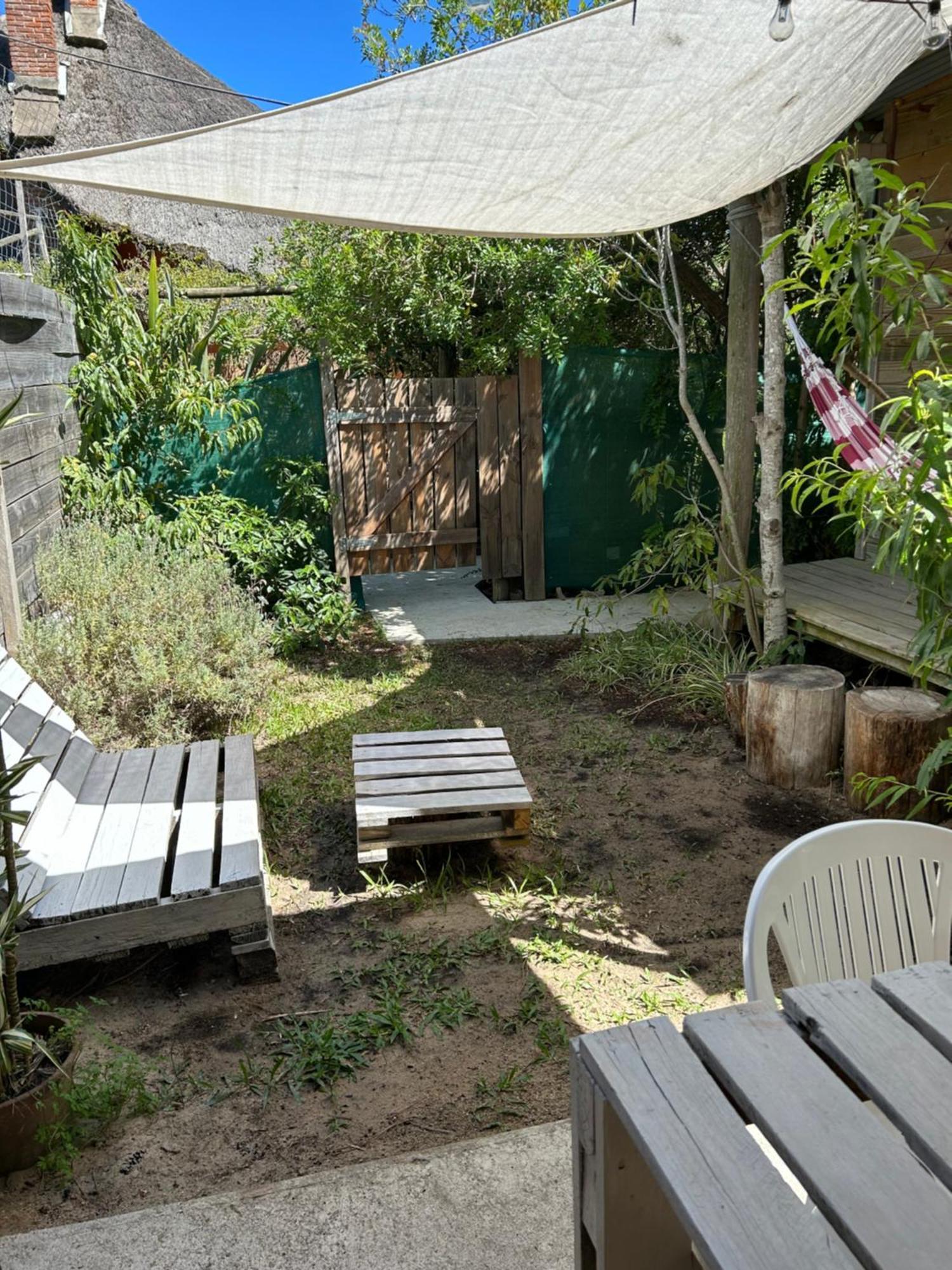 Lunas Del Bosque Cabana Y Apartamento En Suite La Paloma Bagian luar foto